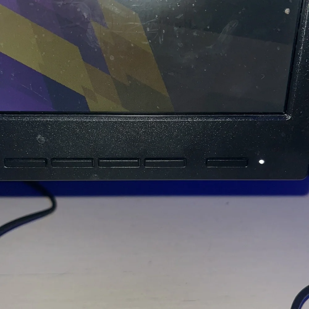 A HP 60 htz monitor